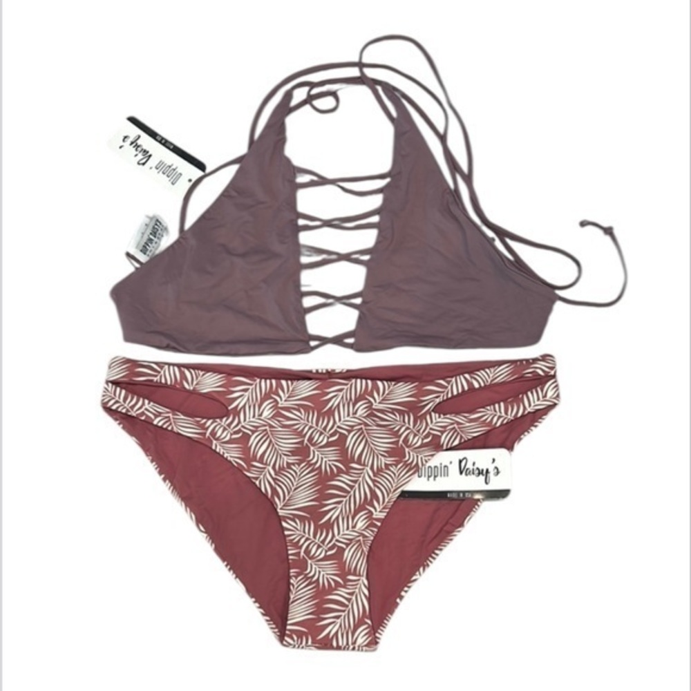 Dippin' Daisy's two piece bikini set swimsuit size small